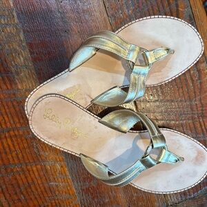 Lilly Pulitzer Metallic Gold Sandals 8.5